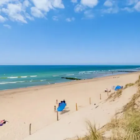 Appartement moderne à Saint-Hilaire-de-Riez de 51 m² avec balcon *