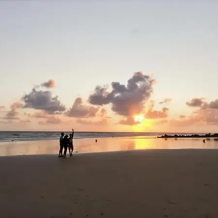 Moderne A De 51 M² Avec Balcon Apartman *